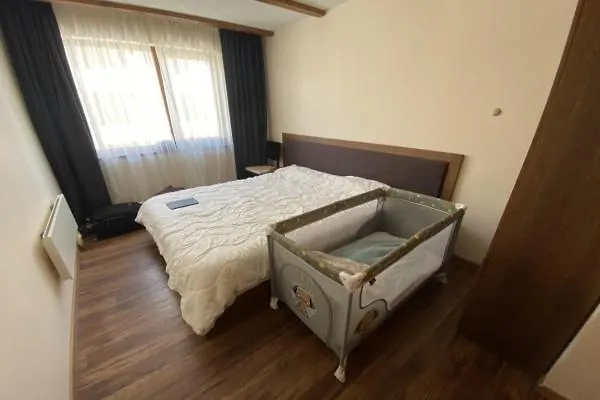 Lovely 1-Bedroom Apartment With Mountain View Bansko